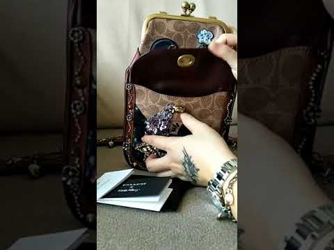 coach kisslock clutch