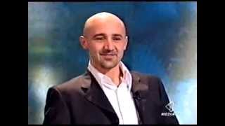 Mario Live On A National Italian Tv -Italia 1, Tempi Moderni