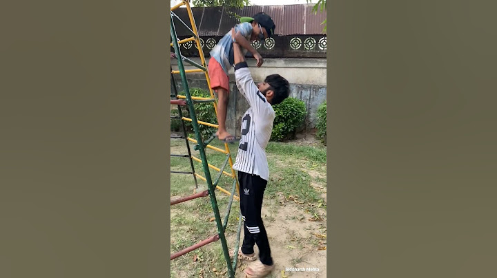 Couples VS Single life😢 Wait for the end😂 #funnyvideos #trend #youtubeshorts #shorts