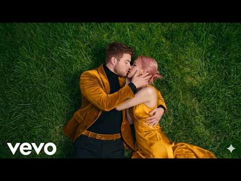 Alex Warren & ROSÉ - Perfect Moment (Official Music Video)