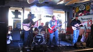 Family Affair Performs George Thorogoods Move It On Over