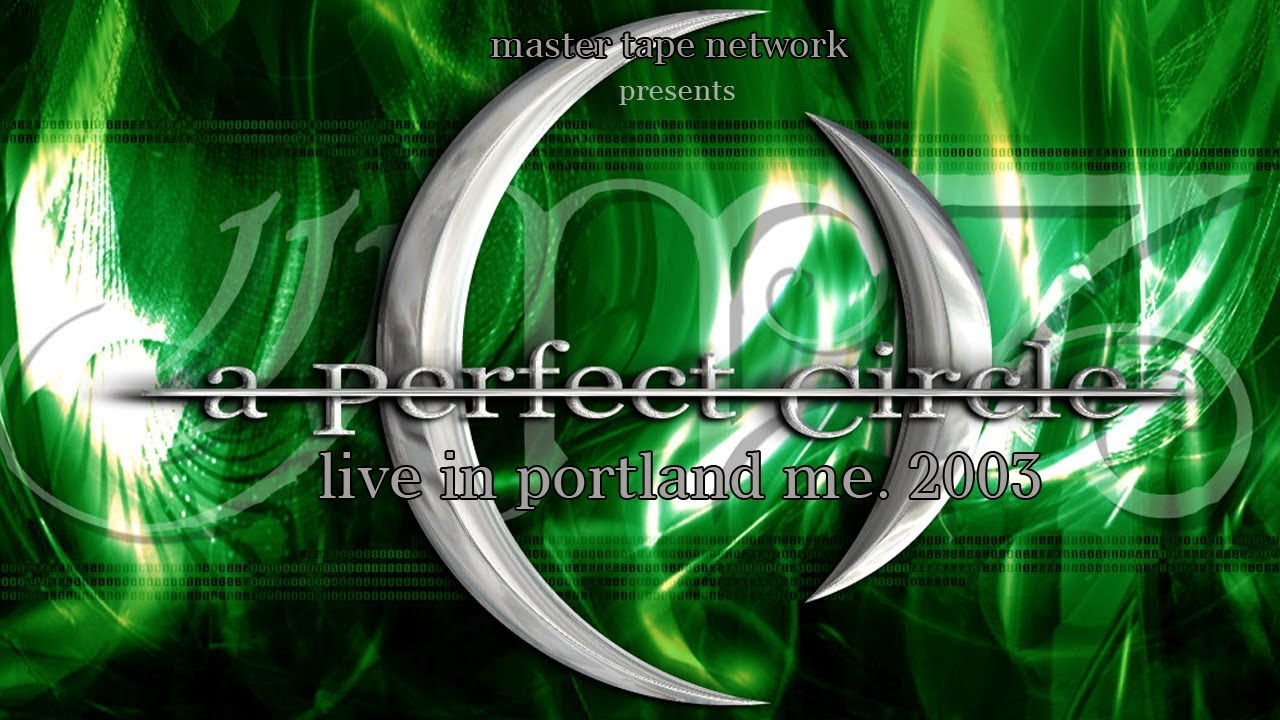 A perfect circle outsider. A perfect circle рок-группа. a perfect circle &quot;mer de noms&quot;. a perfect circle emotive cover.