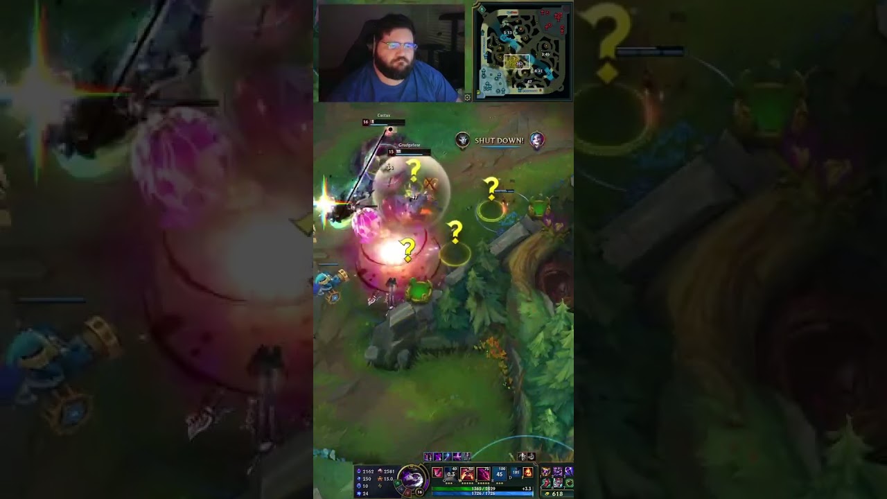 The PERFECT Shaco clone bomb... #leagueoflegends #shaco #pinkward #shorts