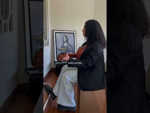 “Comédia”. (Autoral)A cada dia no🇧🇷adiciono uma frase nessa música!Temo que ela seja interminável.