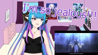 Small Vtuber Reacts to Moona's High Tide