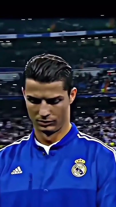 Роналду поет. Evil ronaldo песня. Evil ronaldo песня. Yalili capkini. Sport dekorativ kompozitsiya ranaldo.