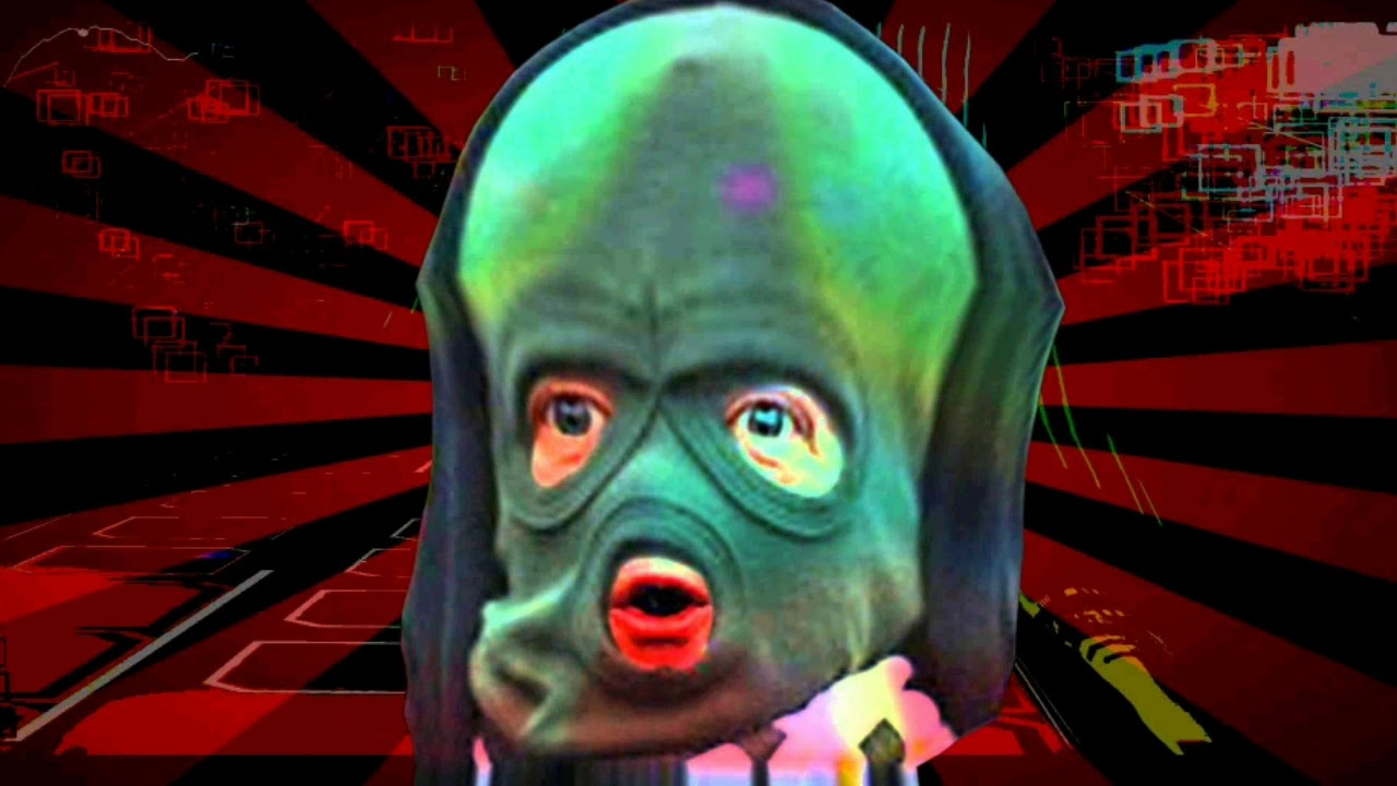 Cheeki Breeki earrape - YouTube