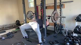 Wide grip bench with 6 second eccentric
