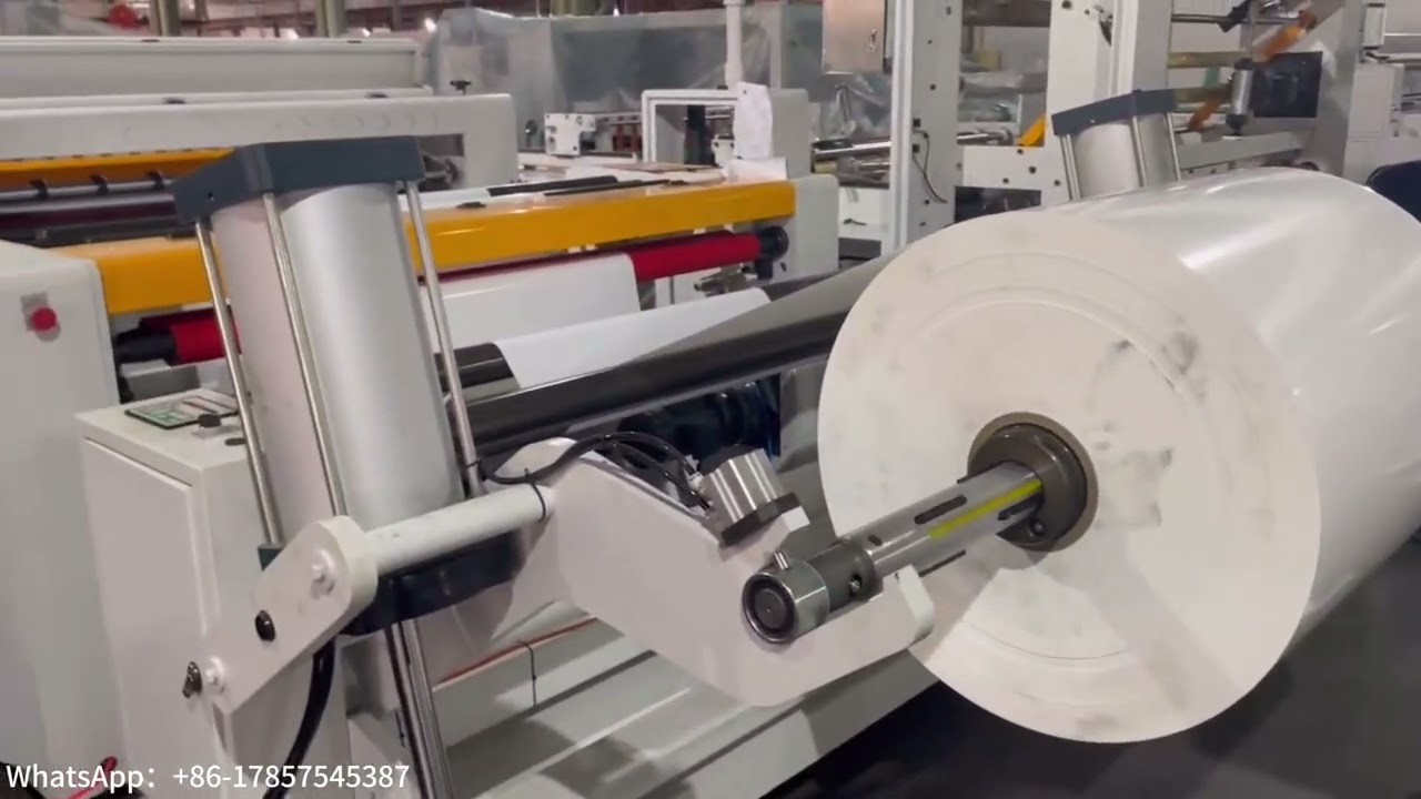 HKS-1600W roll to sheet cutting machine with conveyor stacker cutting 60um BOPP speed 70cut/min