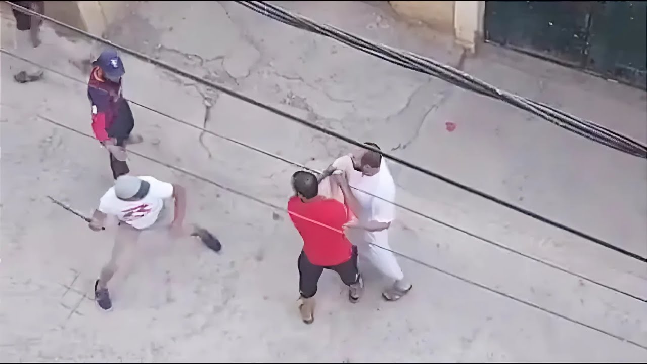 أغرب سرقات في المغرب صورتها كاميرات المراقبة!! لما تنعدم الإنسانية في البشر