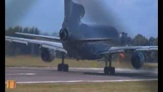 Lockheed Martin Tri-Star Depating From Birmningham Egbb Bhx