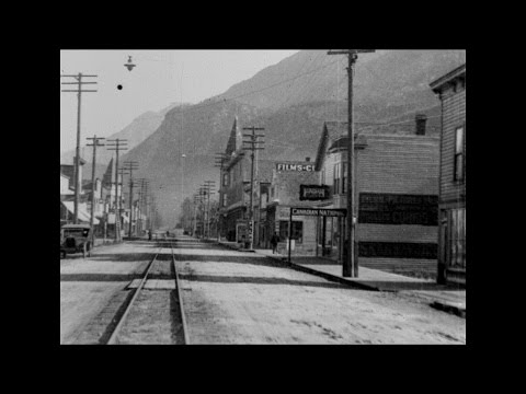 Video: En Biltur Fra Alaska Til Calgary: The Great White North