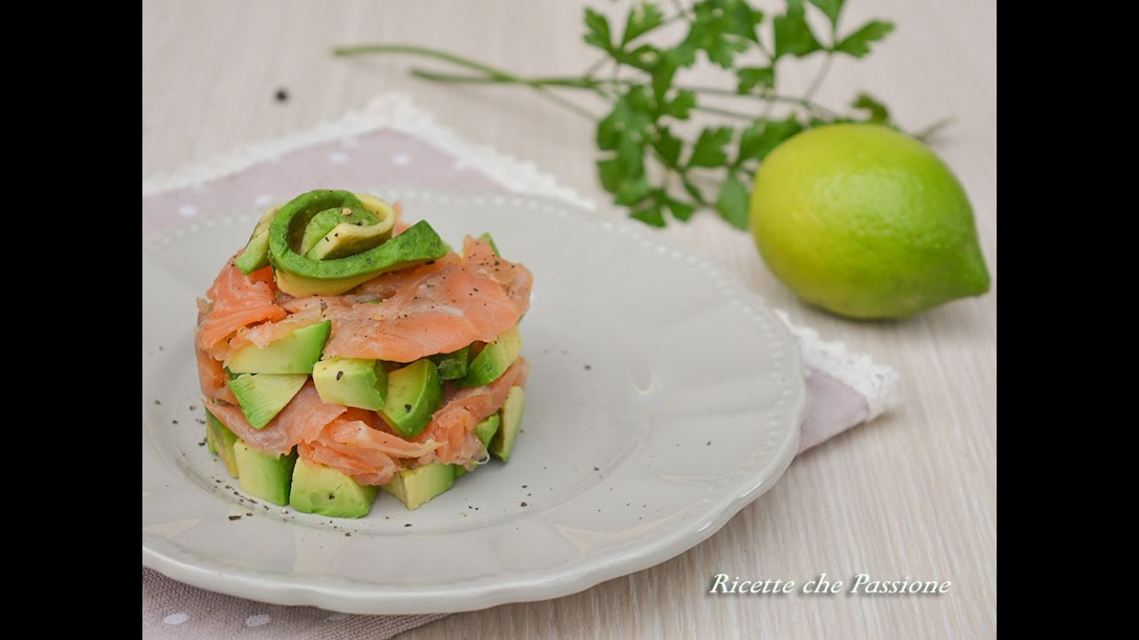 Antipasto salmone e avocado