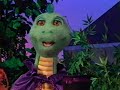 Youtube Thumbnail title