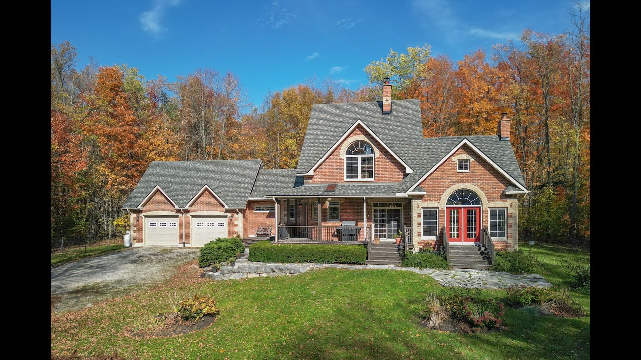 Absolute Privacy in the Woods