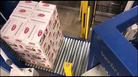 Palletizing | Automatic box palletizer VPM-VHV by Verbruggen | Stacking boxes of potatoes