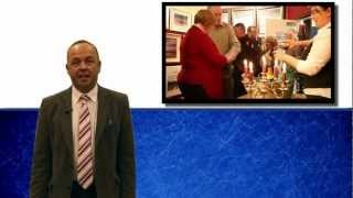 Brian Clements from Mctears Auctioneers talks about a pair of celestial and terrestial table globes.