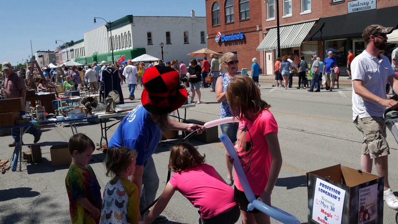 Litchfield, IL Pickers Market - May 2017