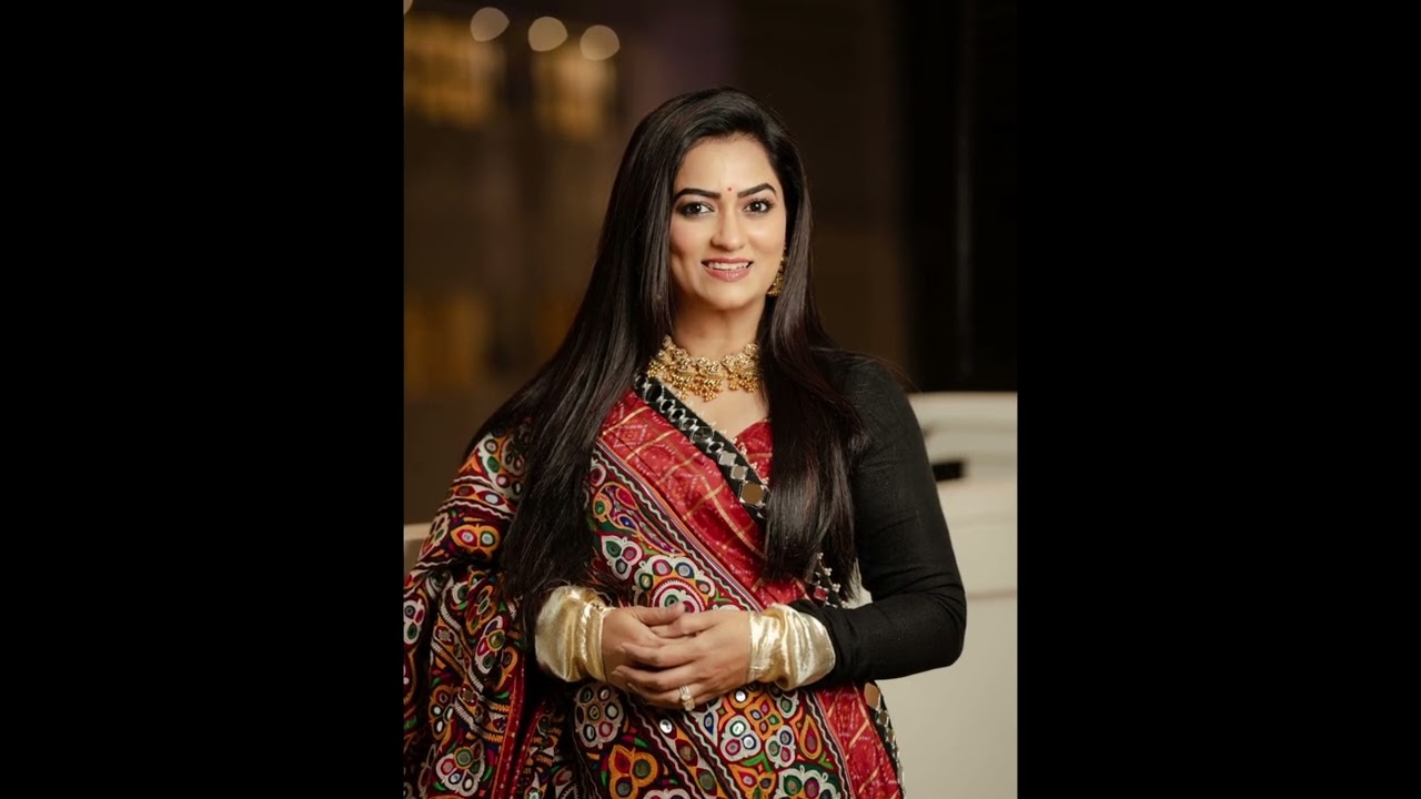 શતાબ્દીમહોત્સવ વિશિષ્ટ સન્માન - શ્રીમતી સ્નેહા આલાપ દેસાઈ