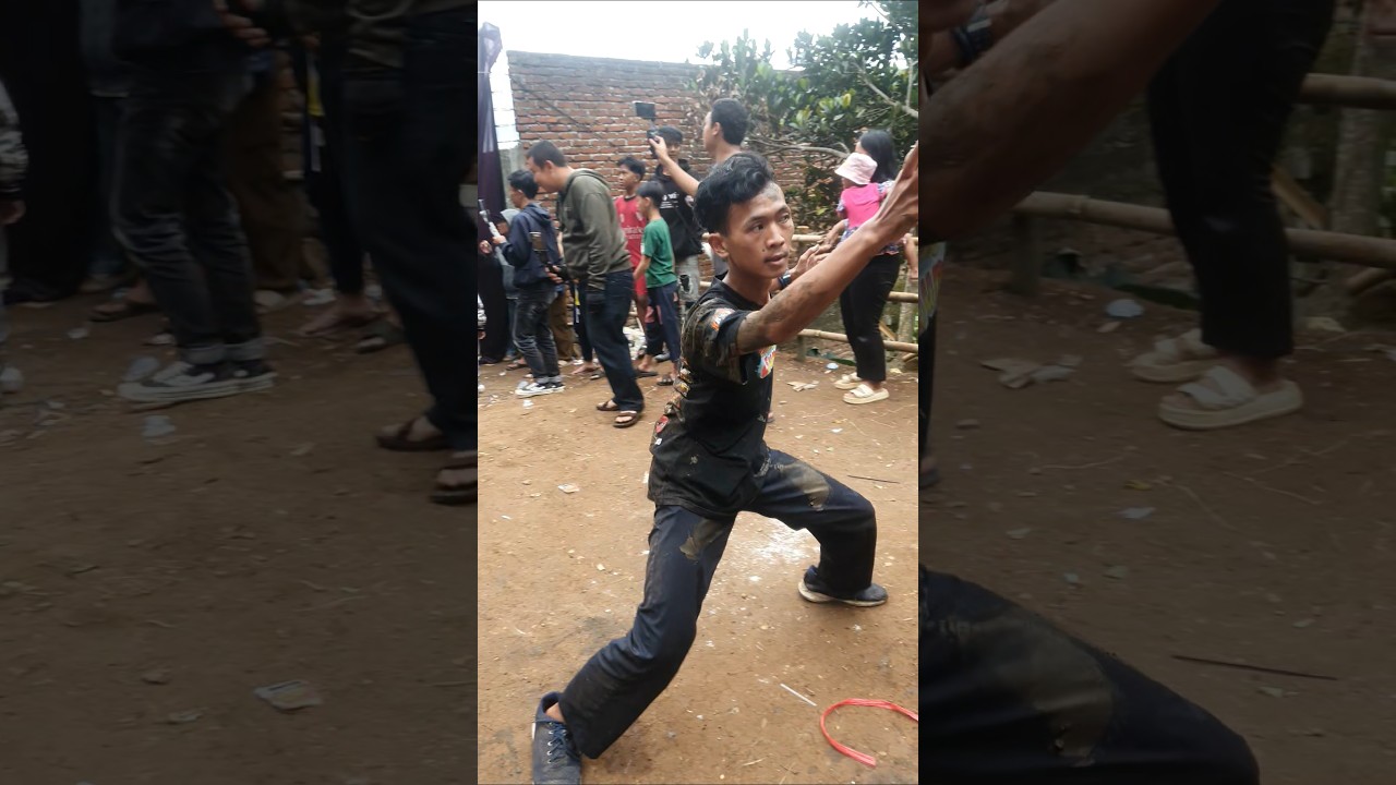 King wanda selalu asyik joget 