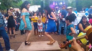 Bailando huapangos en la tabla (compilation) 🔥🔥🔥🔥 chords