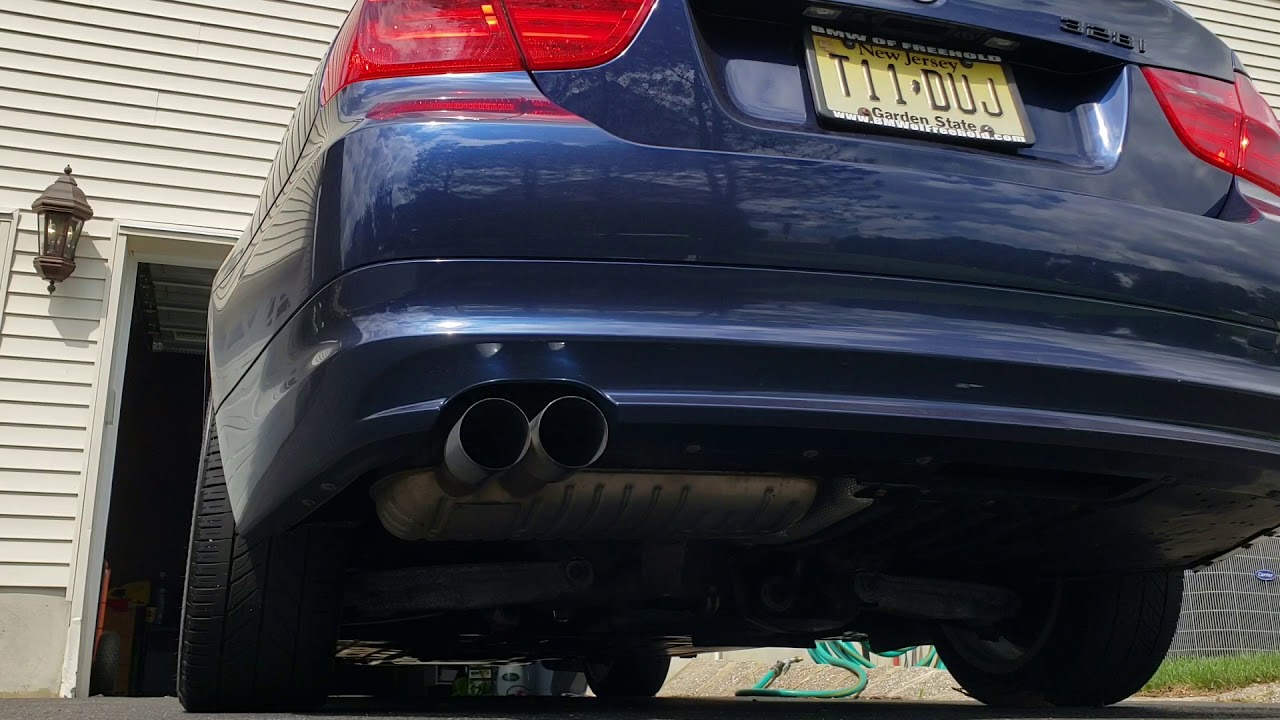 BMW e90 328i Performance Exhaust (2011) - YouTube