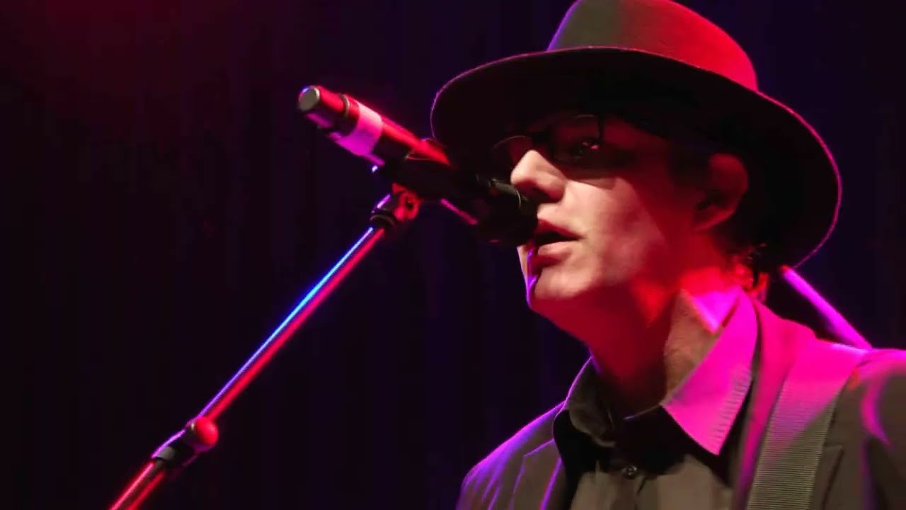 ALWIN SMOKE - Riding With The Witch