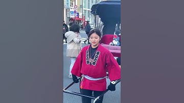Mengapa Gadis Jepang Mau Menjadi Penarik Becak?