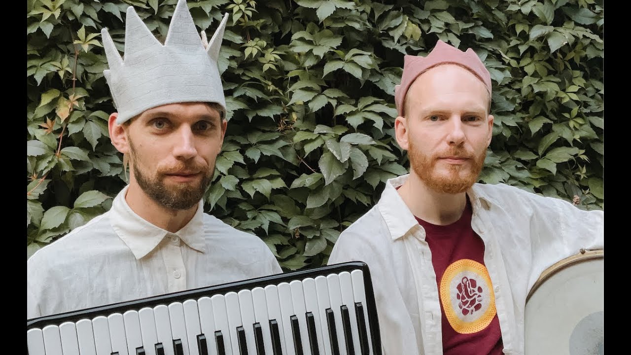 Gryzie mnie teraz PIES / Hardkordeon