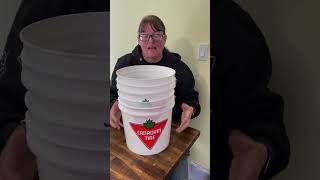 Can you make cheese in a bucket? Bucket press, home cheesemaking. Tutorial. Can you make cheese in a bucket? Bucket press, home cheesemaking. Tutorial.