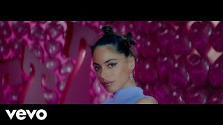 Watch Tini La Triple T video