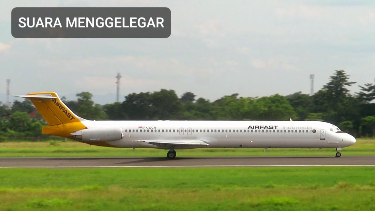 WOW.... SUARA MENGGELEGAR!!! PESAWAT AIRFAST LANDING TAKE OFF DI BANDARA ADI SOEMARMO