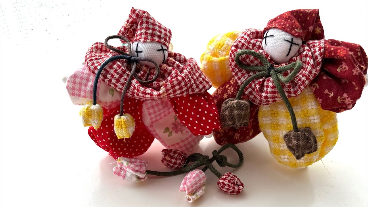 Clown made with leftover fabric 🤡 And tulips as a bonus - YouTube