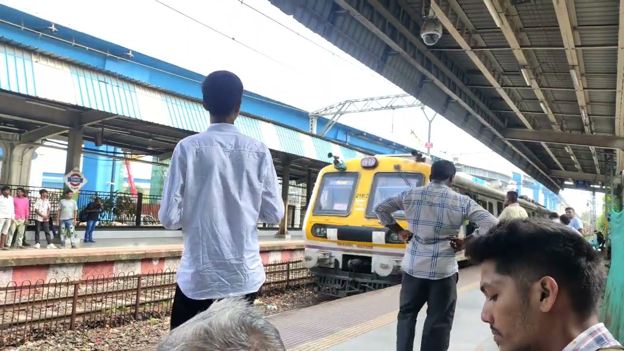 How to get sewri Railway station 🇮🇳|| Railway station the Harbor Line fo the Mumbai Suburban Rail