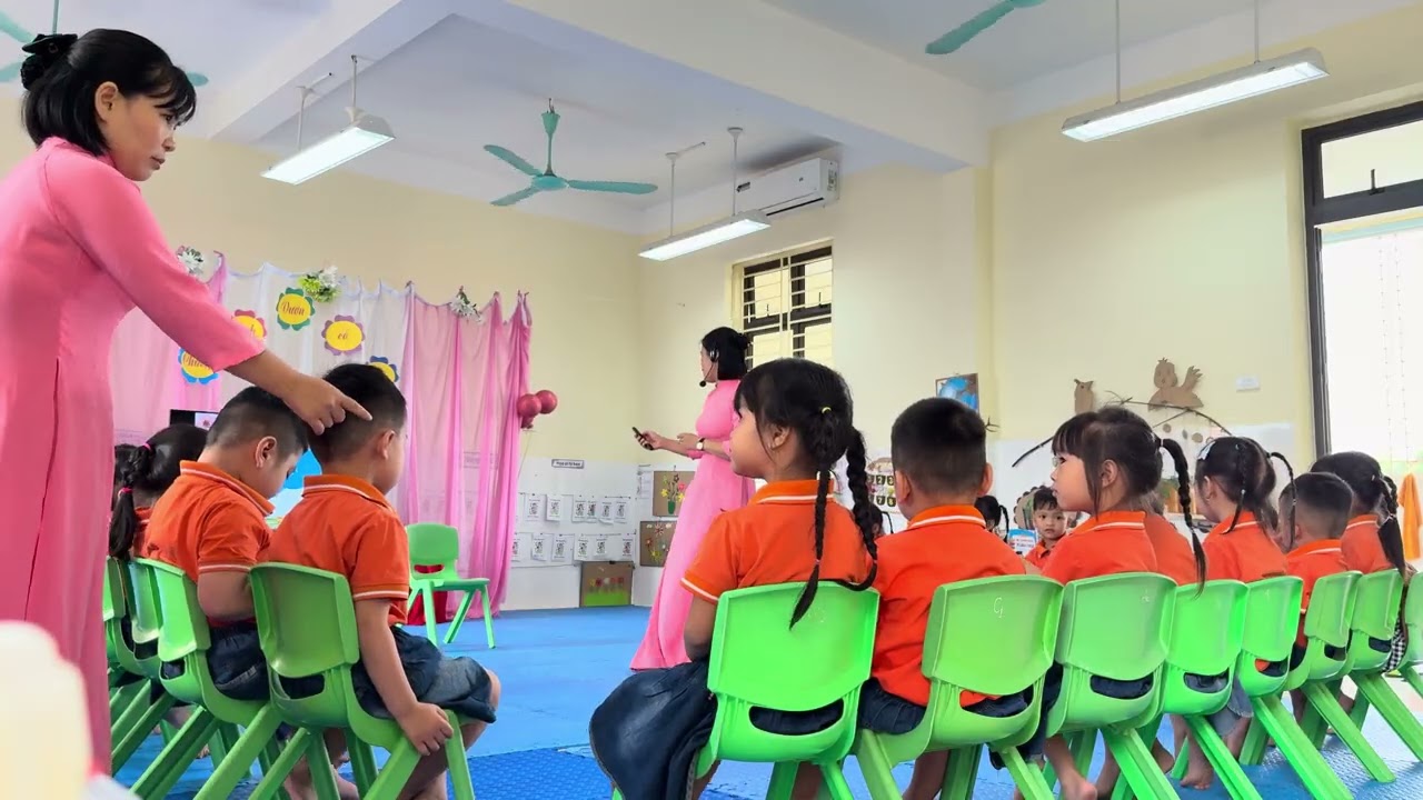 CÔ GIÁO HOÀNG THỊ KHANH LỚP 4TB1 THAM GIA DỰ THI GIÁO VIÊN DẠY GIỎI CẤP TRƯỜNG NĂM HỌC 2025-2026