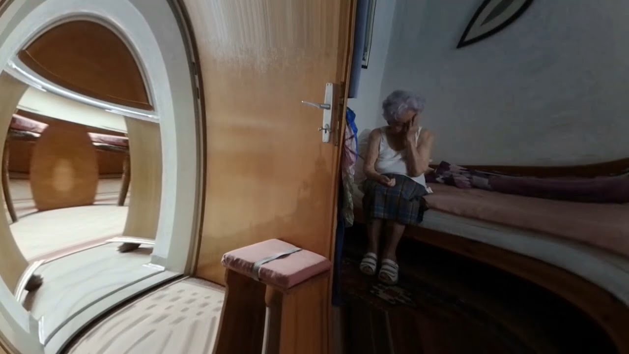 Liböön - Oma, dazö ma vom Kriag (Visualizer)