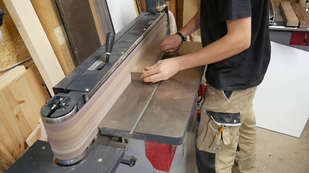 Tisch aus Nussholz bauen/Teil 2