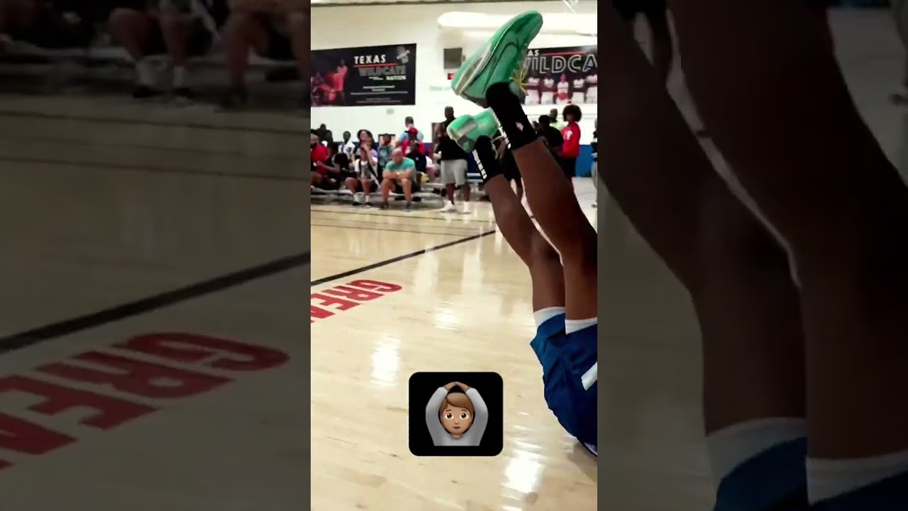 Ron Holland of Duncanville HS just caught a body ? #basketball #texas #sports #dunk