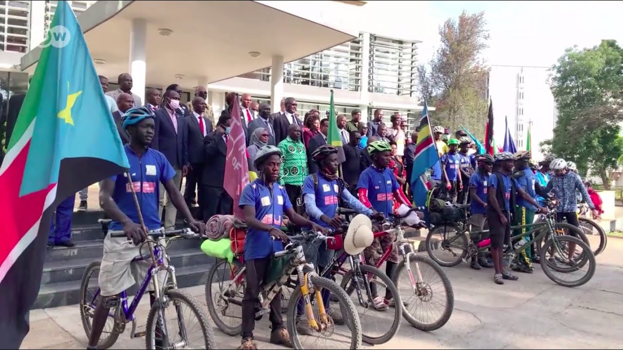 Vijana waendesha baiskeli kilomita 6,000 kwa siku 55