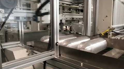High speed automatic plastic lids packing machine