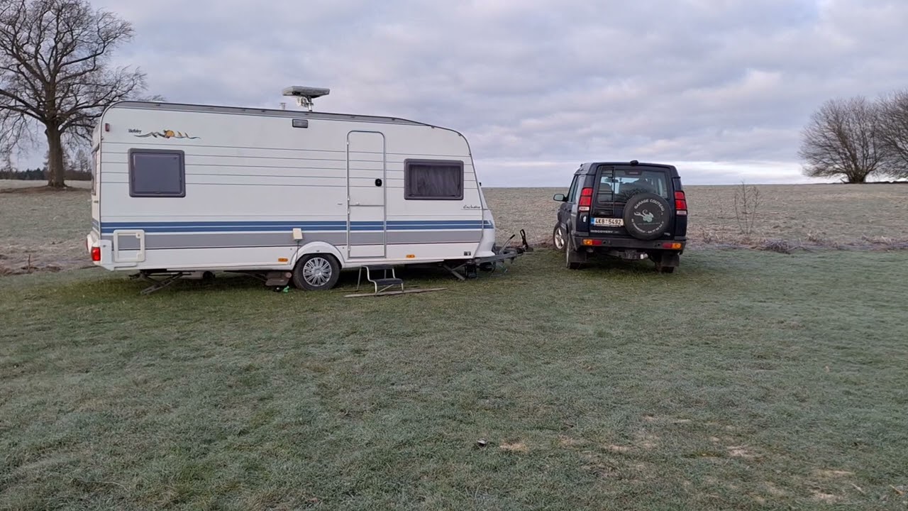 Bezkempu - Kruh stromů Milkov