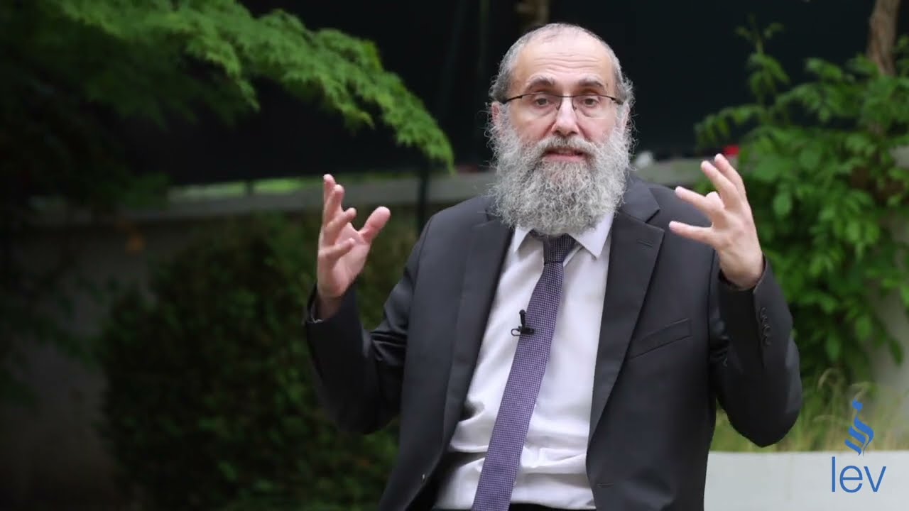 Serions-nous à l'image d'un arbre !? Quelques mots sur la Paracha Shoftim, par Rav Elie Lemmel