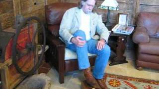 The Colonel gives us a humorous explanation of our No. 9 Shoeshine Box. Shoeshine Box http://www.colonellittleton.com/?p=