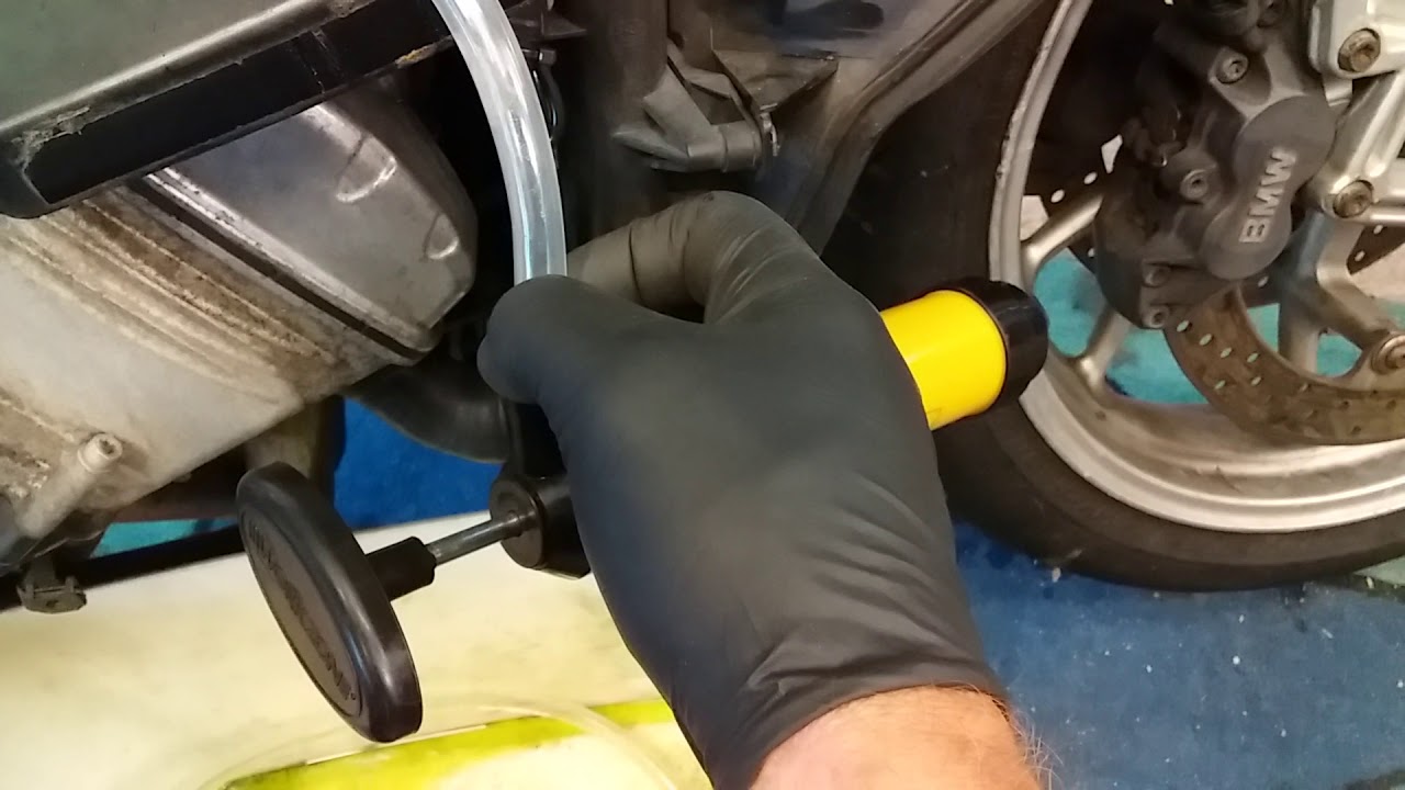 Used a cheap oil suction hand pump to vacuum fill BMW K1200s coolant ...