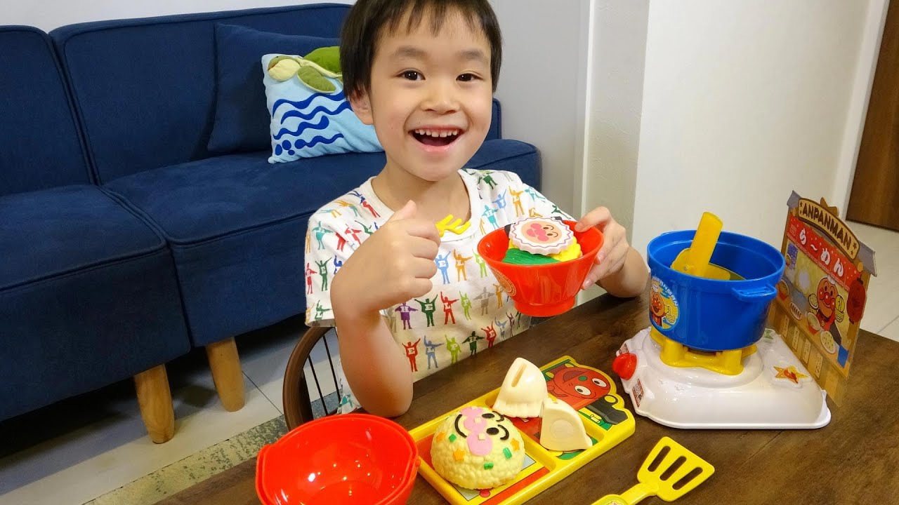 レオくん レオくんがラーメンDXセットであそぶよ！ レオスマイル - YouTube