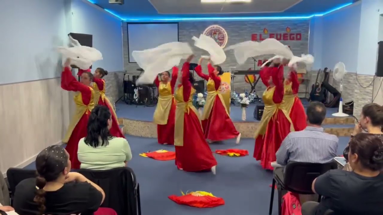 Coreografía de adoración “Kadosh” Grupo Hope y Averly Morillo