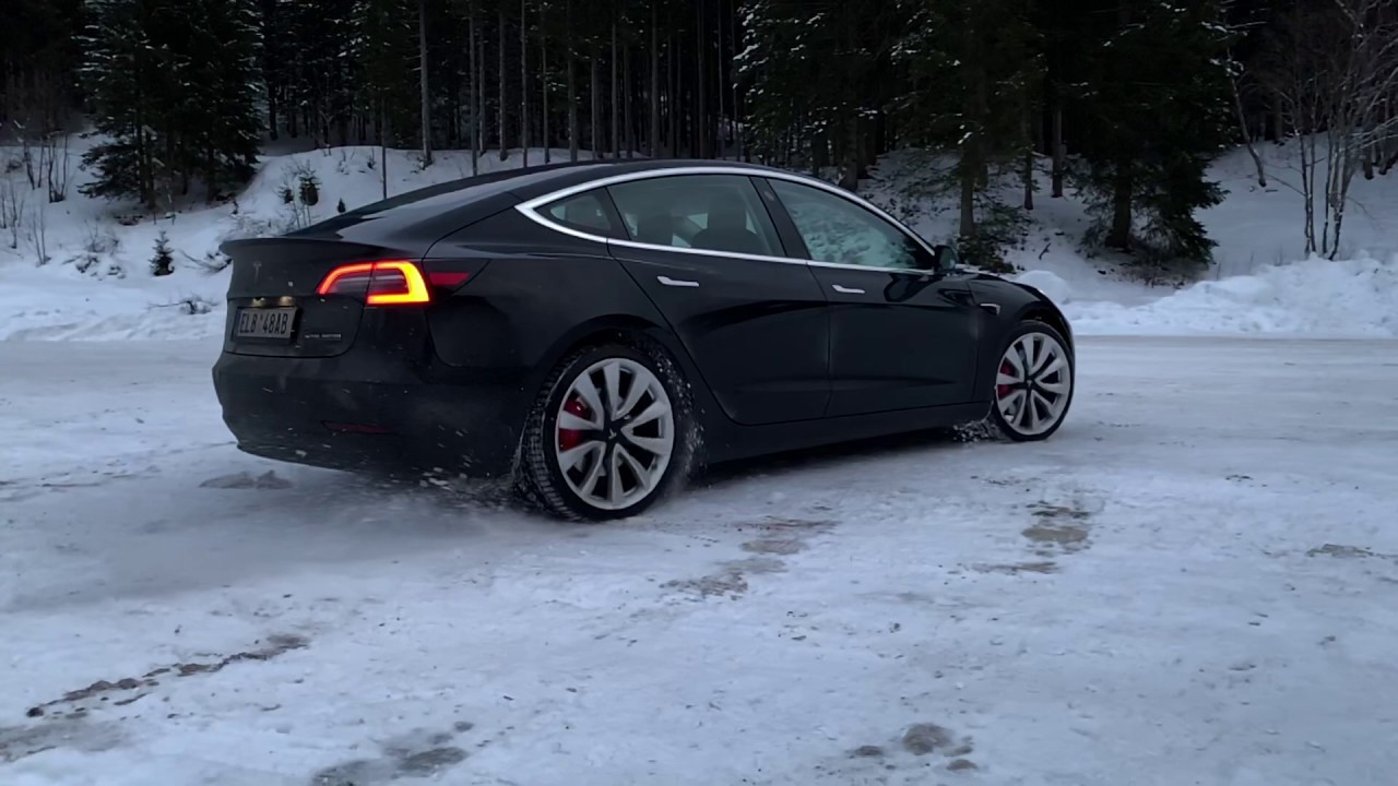 Tesla model 3 Performance on snow 0 YouTube