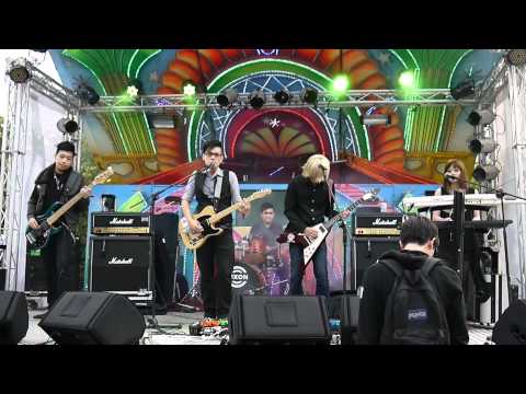 春天吶喊2012 - Ah5ive (part 2) - 爱来得太晚