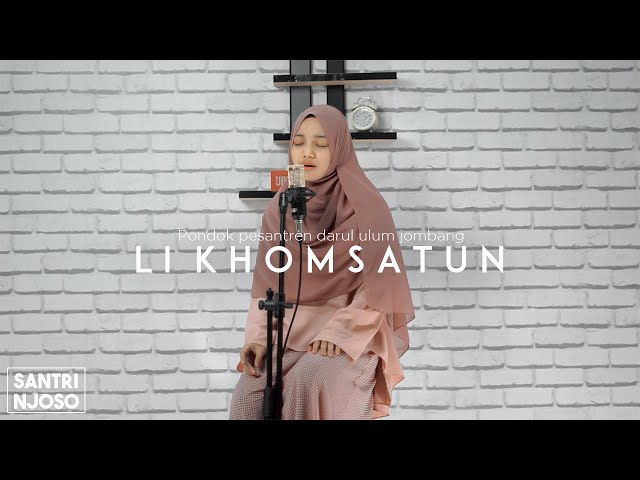 LI KHOMSATUN | voc. Lailah Cover Akustik Santri Njoso class=