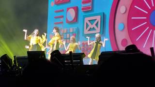 20190713 IZ*ONE Eyes on me in Hong Kong So Curious Fan camera